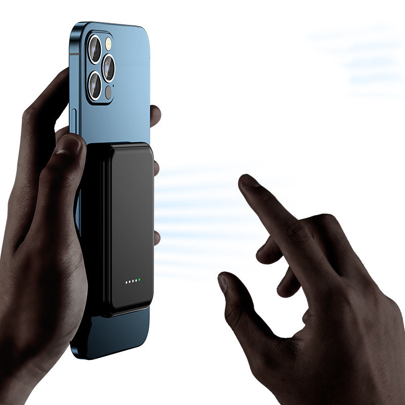 Mini Fast Charging Magnetic Wireless Power Bank 5000 MAh Portable - Image 5